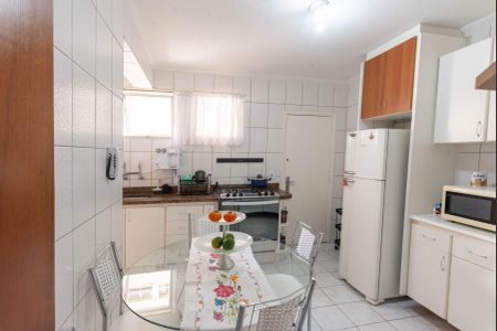Apartamento à venda com 98m², 3 quartos e 2 vagasCozinha