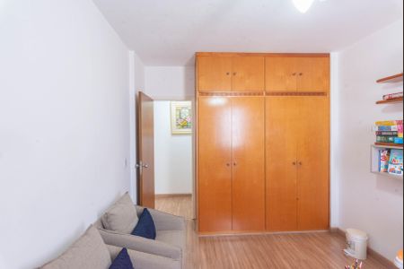 Apartamento à venda com 98m², 3 quartos e 2 vagasQuarto 3