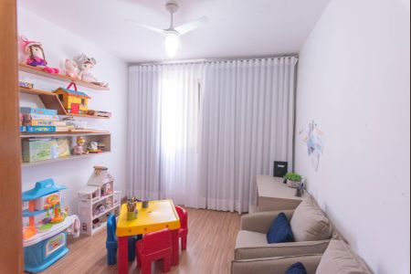 Apartamento à venda com 98m², 3 quartos e 2 vagasQuarto 3