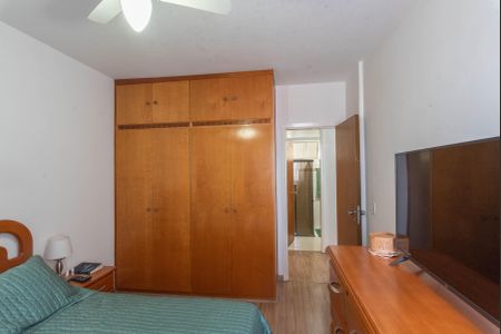 Apartamento à venda com 98m², 3 quartos e 2 vagasQuarto 1