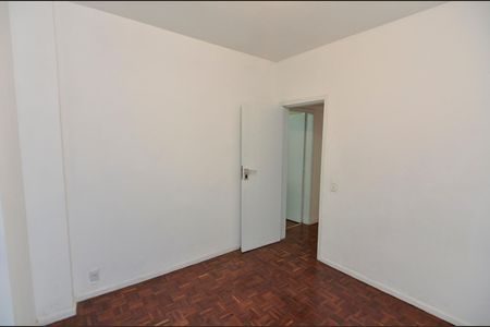 Apartamento à venda com 150m², 4 quartos e 2 vagasQuarto 1