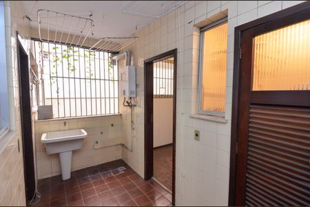 Apartamento à venda com 150m², 4 quartos e 2 vagasÁrea de Serviço