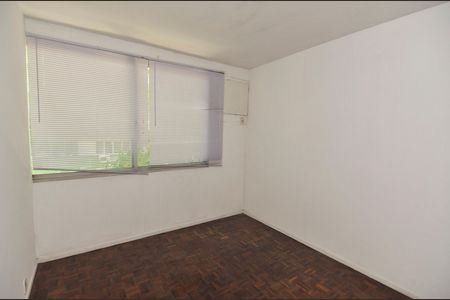 Apartamento à venda com 150m², 4 quartos e 2 vagasQuarto 3