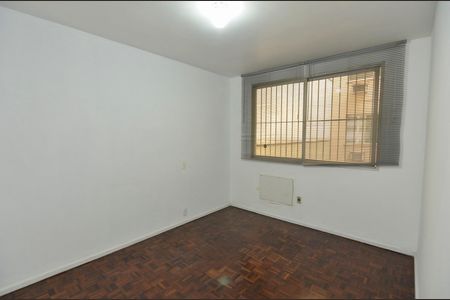 Apartamento à venda com 150m², 4 quartos e 2 vagasQuarto 2