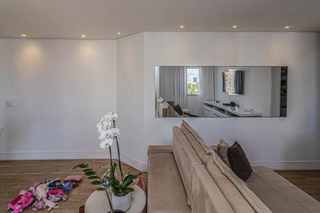 Apartamento à venda com 66m², 1 quarto e 1 vagasala extendida_1_8