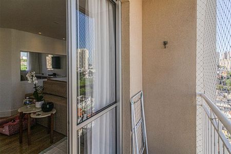 Apartamento à venda com 66m², 1 quarto e 1 vagasacada_3