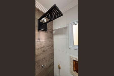 Apartamento à venda com 156m², 3 quartos e 2 vagas Apartamento à venda com 156m², 3 quartos e 2 vagasBanheiro da Suíte