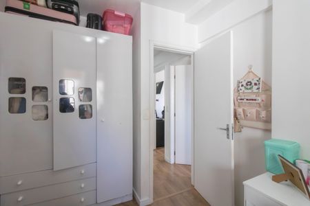 Apartamento à venda com 77m², 3 quartos e 2 vagasQuarto 3