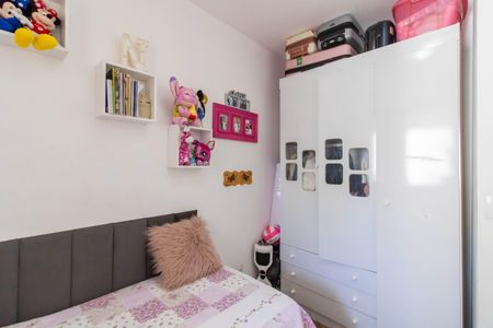 Apartamento à venda com 77m², 3 quartos e 2 vagasQuarto 3
