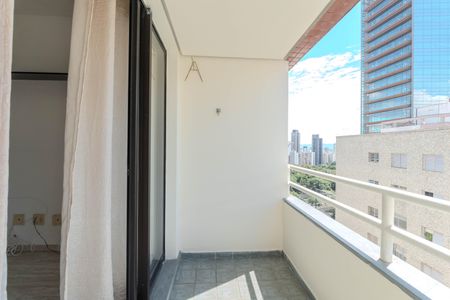 Apartamento para alugar com 45m², 1 quarto e 1 vagaSacada