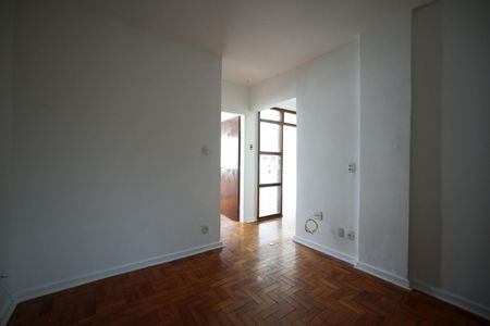 Apartamento à venda com 47m², 2 quartos e sem vagaSala