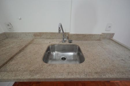 Apartamento à venda com 47m², 2 quartos e sem vagaCozinha