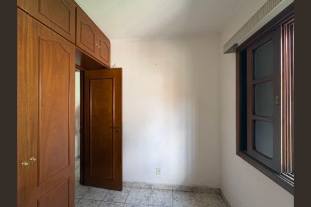 Casa à venda com 120m², 3 quartos e 2 vagas Casa à venda com 120m², 3 quartos e 2 vagasQuarto 2