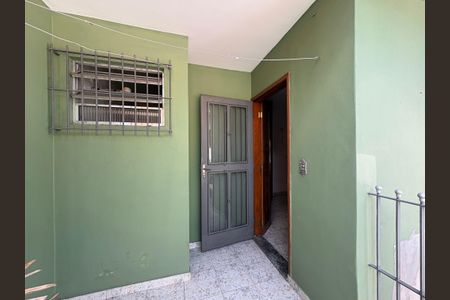 Casa à venda com 120m², 3 quartos e 2 vagas Casa à venda com 120m², 3 quartos e 2 vagasVaranda da Suíte