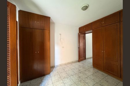 Casa à venda com 120m², 3 quartos e 2 vagas Casa à venda com 120m², 3 quartos e 2 vagasSuíte