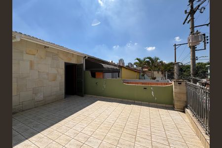 Casa à venda com 120m², 3 quartos e 2 vagas Casa à venda com 120m², 3 quartos e 2 vagasVaranda do Quarto 1