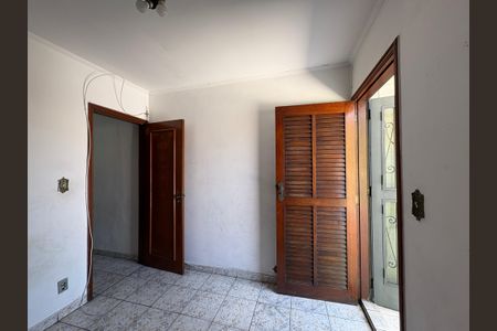 Casa à venda com 120m², 3 quartos e 2 vagas Casa à venda com 120m², 3 quartos e 2 vagasQuarto 1
