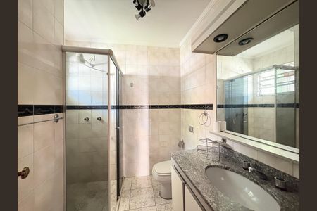 Casa à venda com 120m², 3 quartos e 2 vagas Casa à venda com 120m², 3 quartos e 2 vagasBanheiro da Suíte