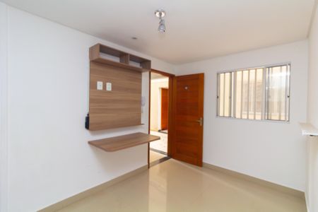 Casa de condomínio para alugar com 40m², 2 quartos e sem vaga Casa de condomínio para alugar com 40m², 2 quartos e sem vagaSala/Cozinha