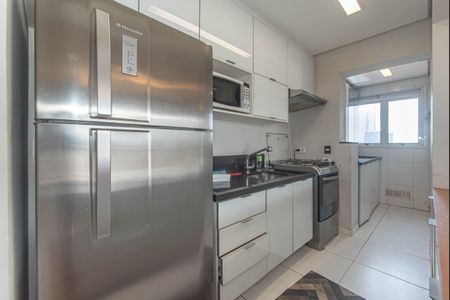Apartamento à venda com 64m², 2 quartos e 2 vagasCozinha
