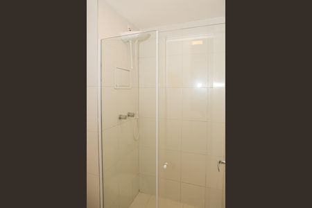 Studio à venda com 34m², 1 quarto e 1 vaga Studio à venda com 34m², 1 quarto e 1 vagaBanheiro