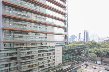 Studio à venda com 34m², 1 quarto e 1 vaga Studio à venda com 34m², 1 quarto e 1 vagaVista da Sacada