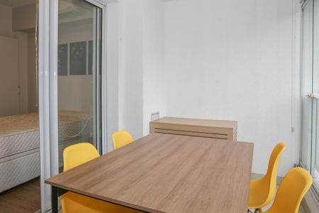 Sacada de kitnet/studio à venda com 1 quarto, 34m² em Consolação, São Paulo