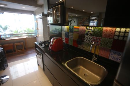 Apartamento à venda com 83m², 3 quartos e 2 vagasCozinha