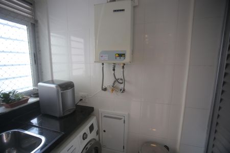 Apartamento à venda com 83m², 3 quartos e 2 vagasArea de serviço