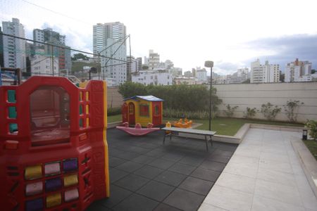 Apartamento à venda com 83m², 3 quartos e 2 vagasArea comum