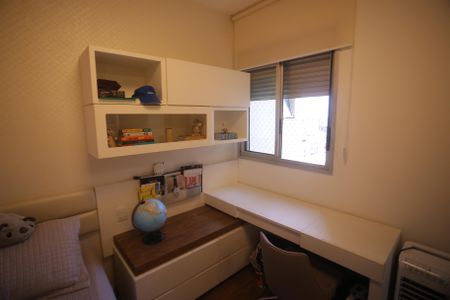 Apartamento à venda com 83m², 3 quartos e 2 vagasQuarto 2