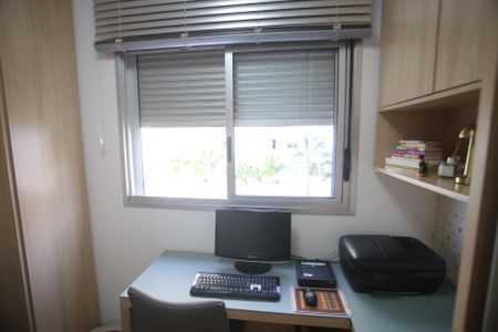 Apartamento à venda com 83m², 3 quartos e 2 vagasQuarto