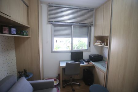 Apartamento à venda com 83m², 3 quartos e 2 vagasQuarto