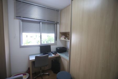 Apartamento à venda com 83m², 3 quartos e 2 vagasQuarto