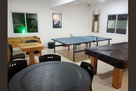 Apartamento à venda com 54m², 2 quartos e 1 vaga Apartamento à venda com 54m², 2 quartos e 1 vagaSalão de jogos