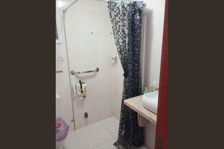 Apartamento à venda com 54m², 2 quartos e 1 vaga Apartamento à venda com 54m², 2 quartos e 1 vagaBanheiro