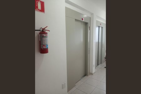Apartamento à venda com 54m², 2 quartos e 1 vaga Apartamento à venda com 54m², 2 quartos e 1 vagaCorredor