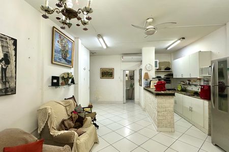 Apartamento à venda com 49m², 1 quarto e sem vaga