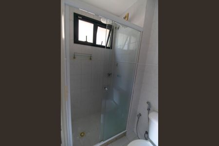 Apartamento para alugar com 60m², 2 quartos e 1 vaga Apartamento para alugar com 60m², 2 quartos e 1 vagaBanheiro da Suíte