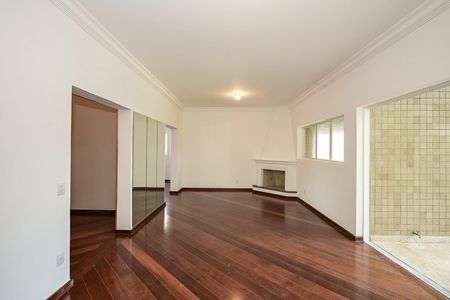 Apartamento à venda com 350m², 4 quartos e 5 vagasSala