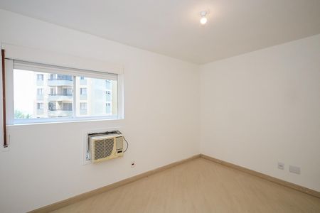 Apartamento à venda com 350m², 4 quartos e 5 vagasSuíte 4