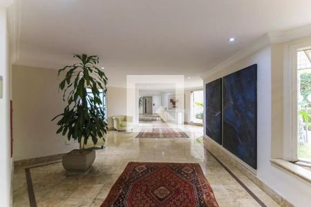 Apartamento à venda com 350m², 4 quartos e 5 vagas Apartamento à venda com 350m², 4 quartos e 5 vagasHall Social