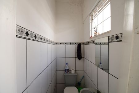 Casa à venda com 150m², 3 quartos e 2 vagasBanheiro