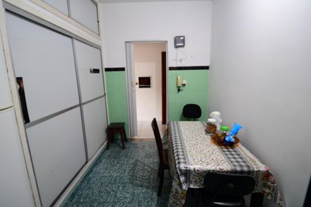 Casa à venda com 150m², 3 quartos e 2 vagasCozinha