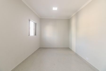 Quarto 1 de casa para alugar com 2 quartos, 70m² em Penha de França, São Paulo