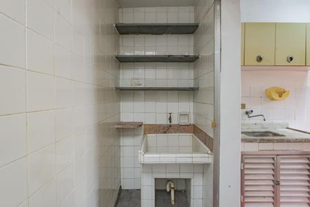 Casa à venda com 129m², 2 quartos e 1 vaga Casa à venda com 129m², 2 quartos e 1 vagaÁrea de Serviço da Edicula