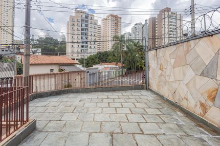 Casa à venda com 129m², 2 quartos e 1 vaga Casa à venda com 129m², 2 quartos e 1 vagaVaranda