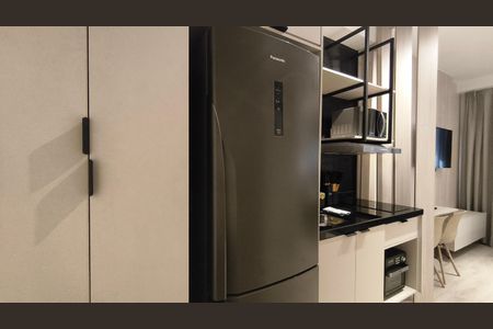 Studio para alugar com 25m², 1 quarto e sem vaga Studio para alugar com 25m², 1 quarto e sem vagaCozinha