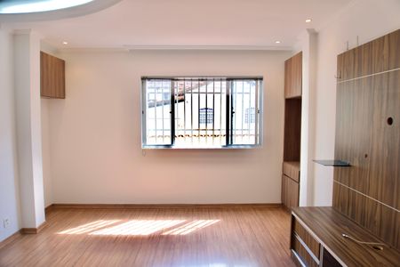 Apartamento à venda com 100m², 2 quartos e 1 vaga Apartamento à venda com 100m², 2 quartos e 1 vagaSala