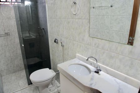 Apartamento à venda com 100m², 2 quartos e 1 vaga Apartamento à venda com 100m², 2 quartos e 1 vagaBanheiro